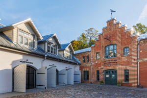 Taikse Puit OÜ Uksed uksetarvikud