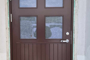 Taikse Puit OÜ Uksed uksetarvikud