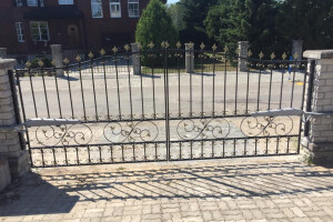 Bernal Eesti OÜ Väravad, väravate automaatika, värav