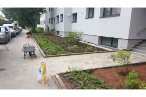 ÕUEMEISTER OÜ Tänavakivide paigaldus