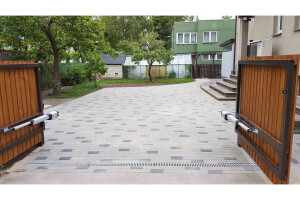 ÕUEMEISTER OÜ Tänavakivide paigaldus