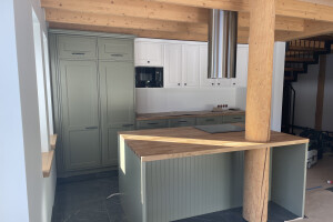 Oyram OÜ Mööbli kokkupanek ja paigaldus