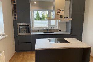 Oyram OÜ Mööbli kokkupanek ja paigaldus