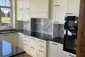 Oyram OÜ Mööbli kokkupanek ja paigaldus