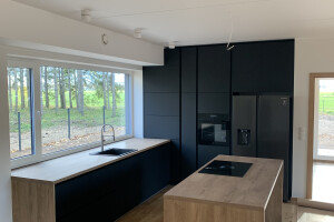 Oyram OÜ Mööbli kokkupanek ja paigaldus