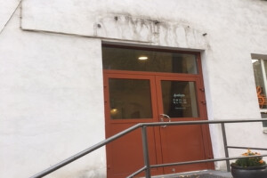 Formcenter OÜ Aknad aknatarvikud, Ukse vahetus, välisuste paigaldamine, avatäidete paigaldamine