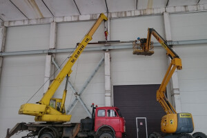 Klarias Compani OÜ , korvtõstukiteenus, korvtõstuki tööd, korvtõstukite rent