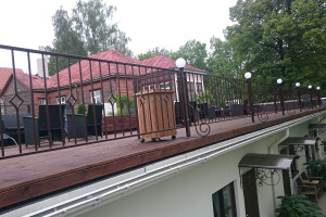 Proverteks OÜ Piirded aiad, Katuseterrassi piire, terrassipiirete paigaldus.