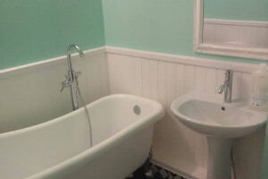 Evado OÜ Vannitubade remont