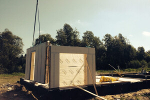 REVALEST EHITUS OÜ Majade tootmine majade paigaldamine