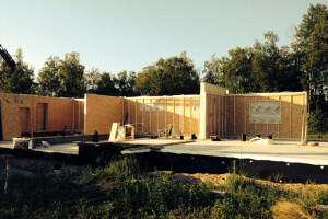 REVALEST EHITUS OÜ Majade tootmine majade paigaldamine