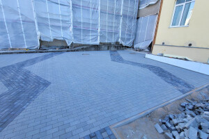 T & P EHITUS GRUPP OÜ Tänavakivide paigaldus