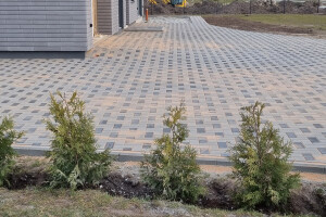 T & P EHITUS GRUPP OÜ Tänavakivide paigaldus