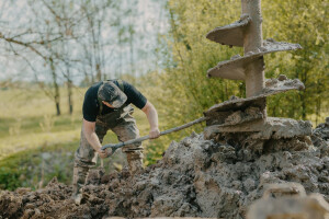 AMENDERO OÜ Kaevude puurimine, salvkaevude rajamine; kaevude rajamine; kaevude puurimine; kaevurake