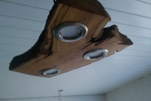 VAADERPUU OÜ Puusepatööd, erilahendusmööbel, eritellimusel mööbel, puidust valgusti