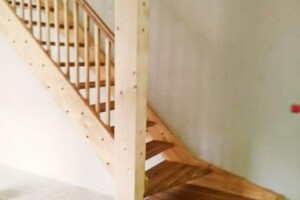 VAADERPUU OÜ Trepiehitus, puidust trepi ehitus, puittrepid, puidust trepid