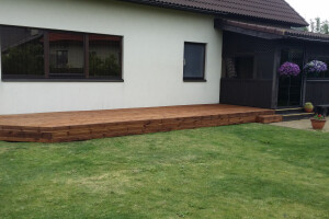 PIHLAKA EHITUS OÜ Terrasside ehitus