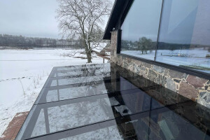 KODUKLAAS OÜ Klaasimistööd