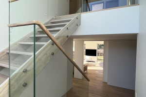 KODUKLAAS OÜ Klaasimistööd