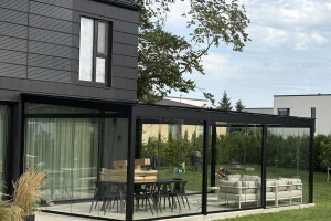 KODUKLAAS OÜ Klaasimistööd