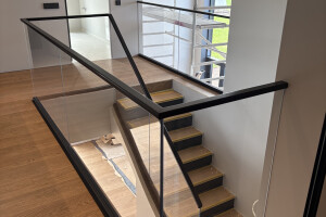 KODUKLAAS OÜ Klaasimistööd