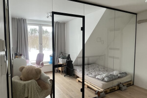 KODUKLAAS OÜ Klaasimistööd