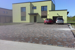 RKM EHITAB OÜ Tänavakivide paigaldus