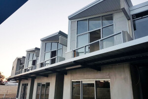 Estenco OÜ Fassaaditööd, plekk fassaad, plekk fassaadid, profiilplekk