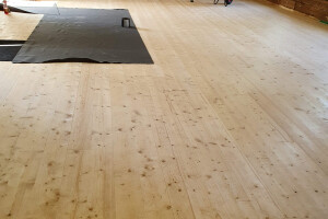 REM EHITUS OÜ Põrandatööd