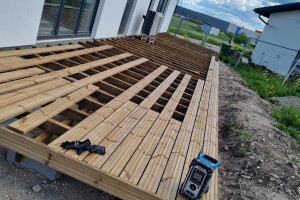 EHITUS KESKUS OÜ Terrasside ehitus