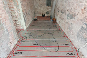 VILLEMA EHITUS OÜ Põrandaküte paigaldus