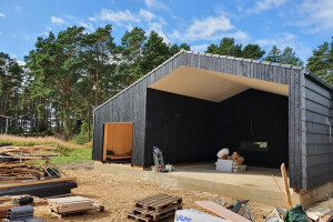 KAHER EHITUS OÜ Fassaaditööd, fassaadikivi paigaldus, fassadilaudis