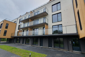 ALUFER OÜ Klaasimistööd, rõdupiirete ehitust, klaasist rõdupiirded, rõdude remonttööd