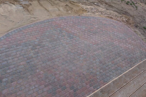 KIVERO OÜ Tänavakivide paigaldus