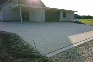 KIVERO OÜ Tänavakivide paigaldus