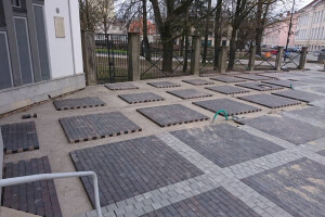 KIVERO OÜ Tänavakivide paigaldus