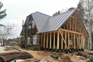 Palgivennad OÜ , puitfassaad, fassaaditööd, eramu fassaad