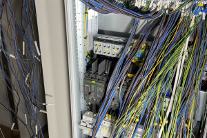 ELKOM ELEKTRO OÜ Elektritööd