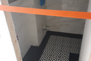 VEDOKASTROI OÜ Vannitubade remont, plaatimistööd; plaatimine; vannitubade remont; siseviimistlus