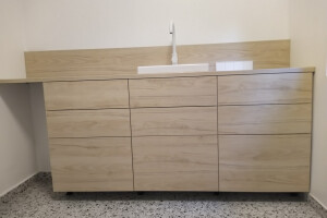 EHITUS- JA PUUSEPPMEISTER OÜ Mööbli kokkupanek ja paigaldus