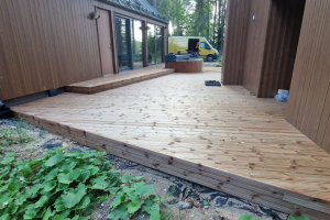 EHITUS- JA PUUSEPPMEISTER OÜ Terrasside ehitus