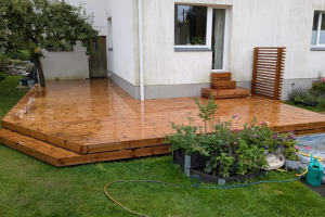 EHITUS- JA PUUSEPPMEISTER OÜ Terrasside ehitus