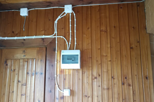 JUHISTIK OÜ Elektritööd, elektriinstallatsioon; elektritööd; siseelektritööd; elektrisüsteem
