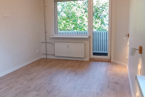 JUHISTIK OÜ Põrandatööd