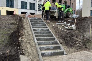 RAKS EHITUSTEENUS OÜ Pinnasetööd, trepi ehitus, trepi paigaldus, trepid