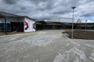 RAKS EHITUSTEENUS OÜ Tänavakivide paigaldus, tänavakivide pagaldustööd, tänavakivide paigaldamine, tänavakivide paigaldusega