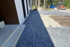 RAKS EHITUSTEENUS OÜ Tänavakivide paigaldus, tänavakivide pagaldustööd, tänavakivide paigaldamine, tänavakivide paigaldusega