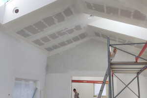 ÜKS PRO EHITUS OÜ Maalritööd
