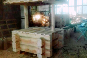 HENMARC EHITUS OÜ Puitehitised, puusepatööd; puidutööd; palgitööd; puidust tooted: puidust ehitised