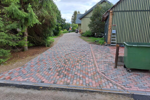 KP EHITUS OÜ Tänavakivide paigaldus